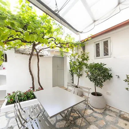 公寓 Trullo Alfieri - Relax E Garden